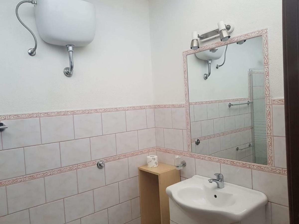 Casa Vacanza Gigi E Antonella Porto Rotondo Buitenkant foto